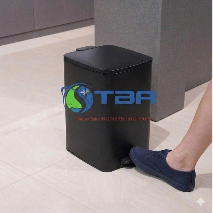 Thùng rác cao cấp văn phòng 16L màu đen kiểu đạp chân