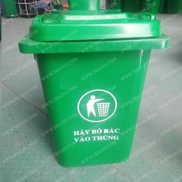 Thùng rác công nghiệp bằng nhựa 80 lít