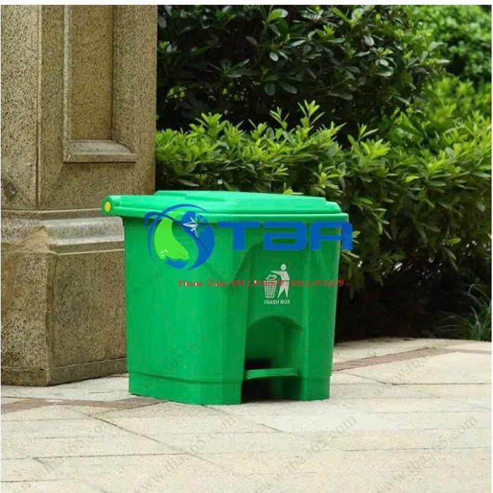 Thùng rác nhựa cho nhà hàng 30L kiểu đạp chân màu xanh lá